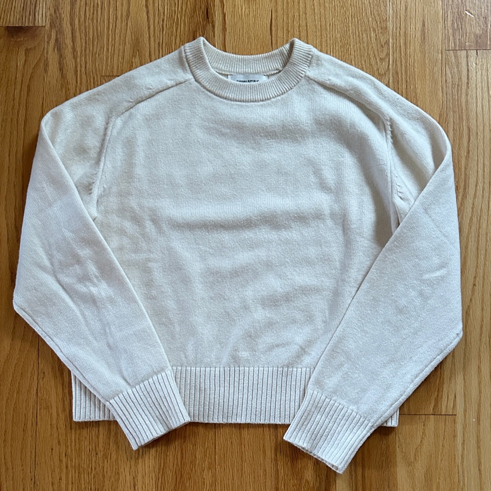Banana Republic Cream Sweater